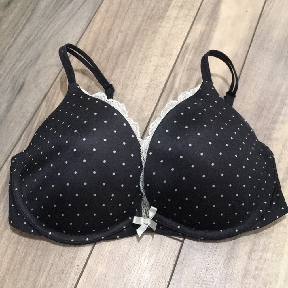 Victoria’s Secret Very Sexy Push-up 32D